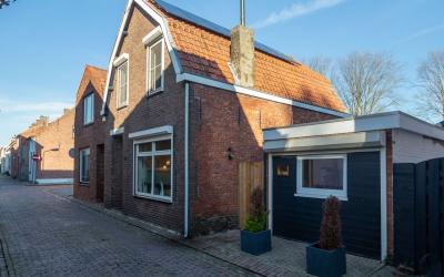 Oude Kerkst. 21