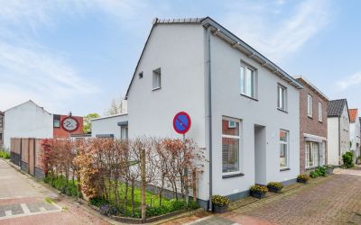 Oude Kerkst. 32
