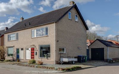 van Sassenstraat 7