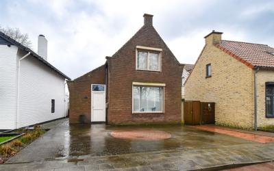 Hulsterloos. 8
