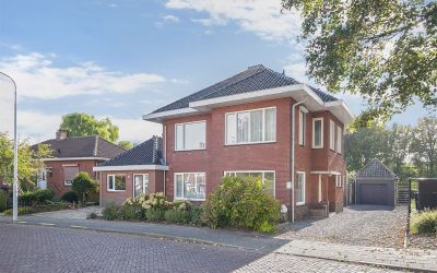Oranjestraat 10