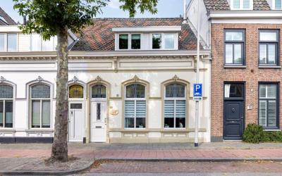 Auvergnestr. 12