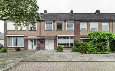 Dostalstraat 18