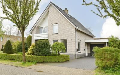 Oosterland 10