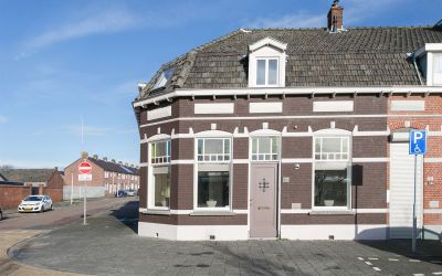 Parallelweg 47