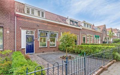 Parallelweg 94
