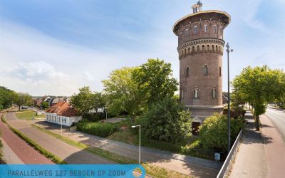 Vrijstaande woning te koop: Parallelweg 127, Bergen Op Zoom