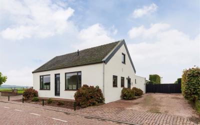 Middelstraat 24