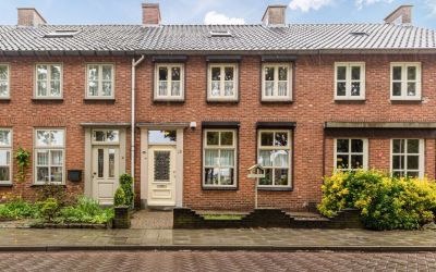 Breestraat 19
