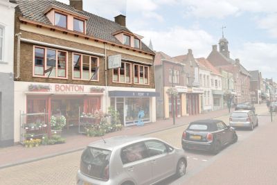 Vlooienstraatje 1