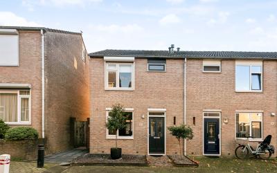 Verkouteren. 16