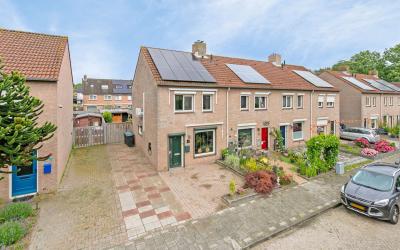 Bloemendaal. 75