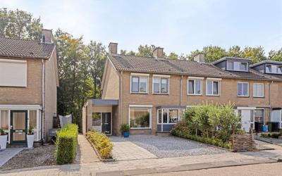 Bloemendaal. 68