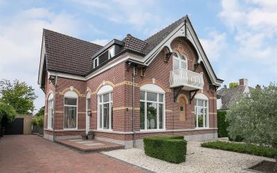 Steenbergse. 8