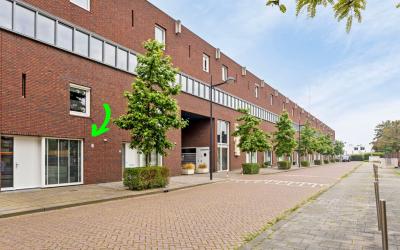 Laan van Eu. 27