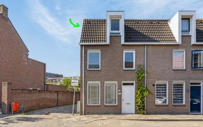 Damstraat 77