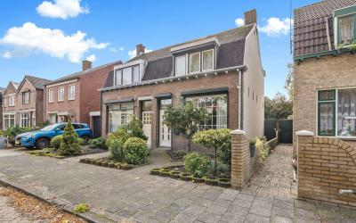 Voorstraat 168
