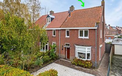 Parklaan 18