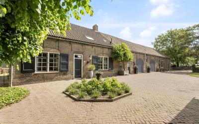 De Nieuwenb. 15