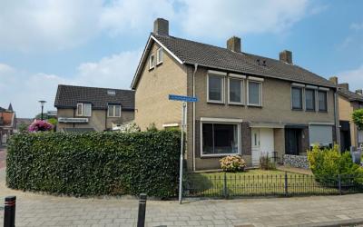 Achterhoeks. 1