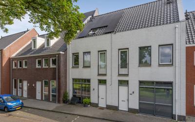 West Vaarde. 142
