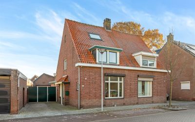 Onze Lieve. 148