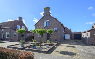 Julianastra. 16