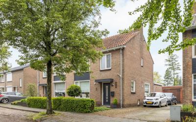 Emmastraat 13