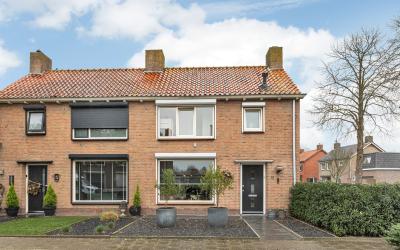 Emmastraat 29