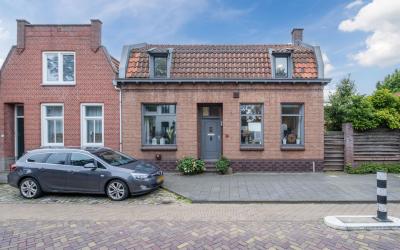 Kerkstraat 64