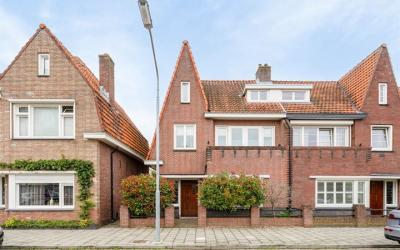 Azelmastraat 13