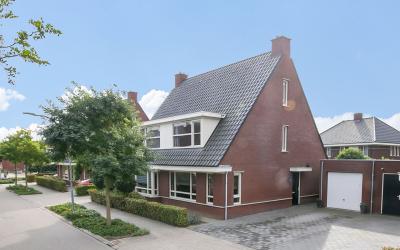 Aquamarijn 16