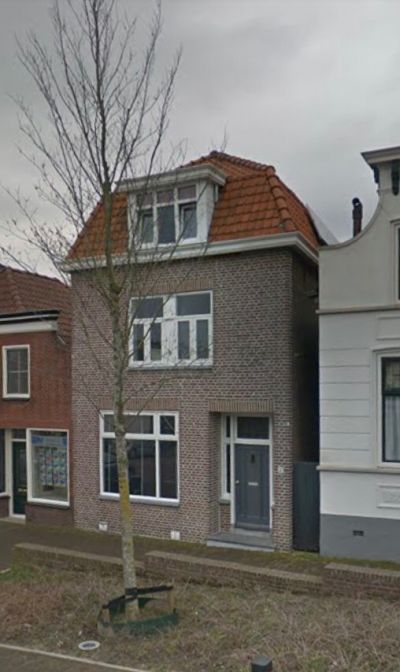 Voorstraat 4
