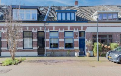 Eerste Mark. 22