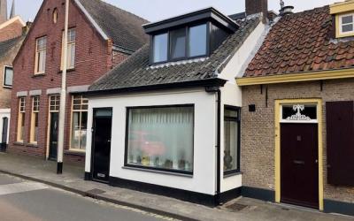 Doelenstraat 13