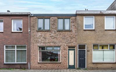 Beekstraat 52