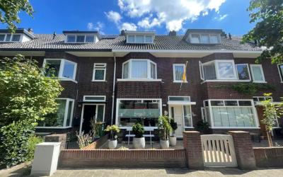 van Voorst. 36
