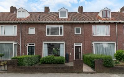 Robijnstraat 2