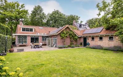 Heusdenhout. 28