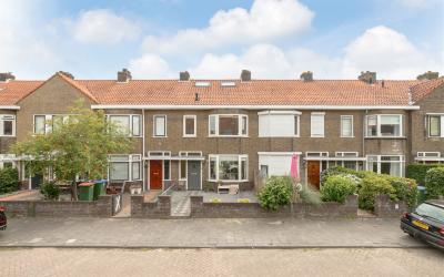 Zeisstraat 14