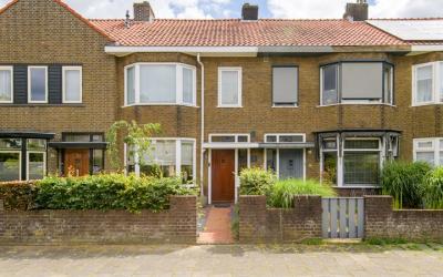 Zeisstraat 38
