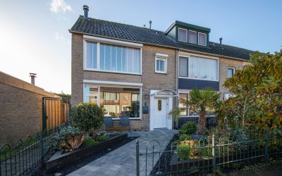 Etterbeekst. 3