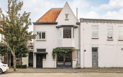 Valkeniersl. 42-A