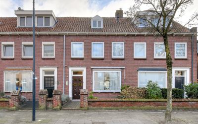 Valkeniersl. 118