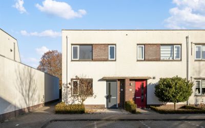 Straatweide 25