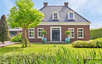 Hoevenseweg 1-A