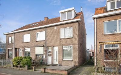 Oosterhouts. 21