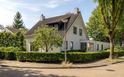 Nieuwe Beek. 12