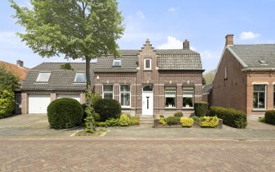 Kerkstraat 22