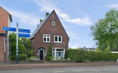 Dorpsstraat 6